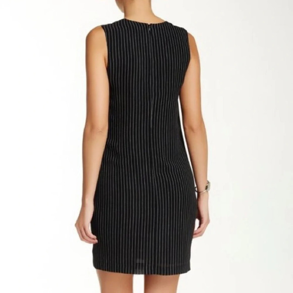 THEORY ADRAYA STRIPED SHIFT DRESS - Picture 2 of 8
